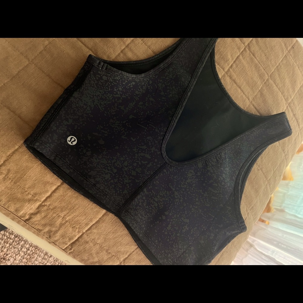 Lululemon Power Pivot Everlux tank.. worn once!